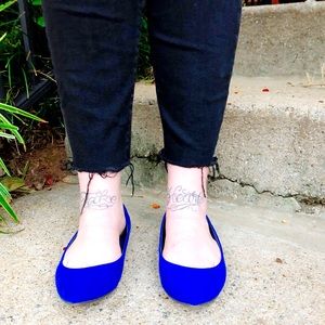 🆕💙Blue Suede Breckelle’s Flats